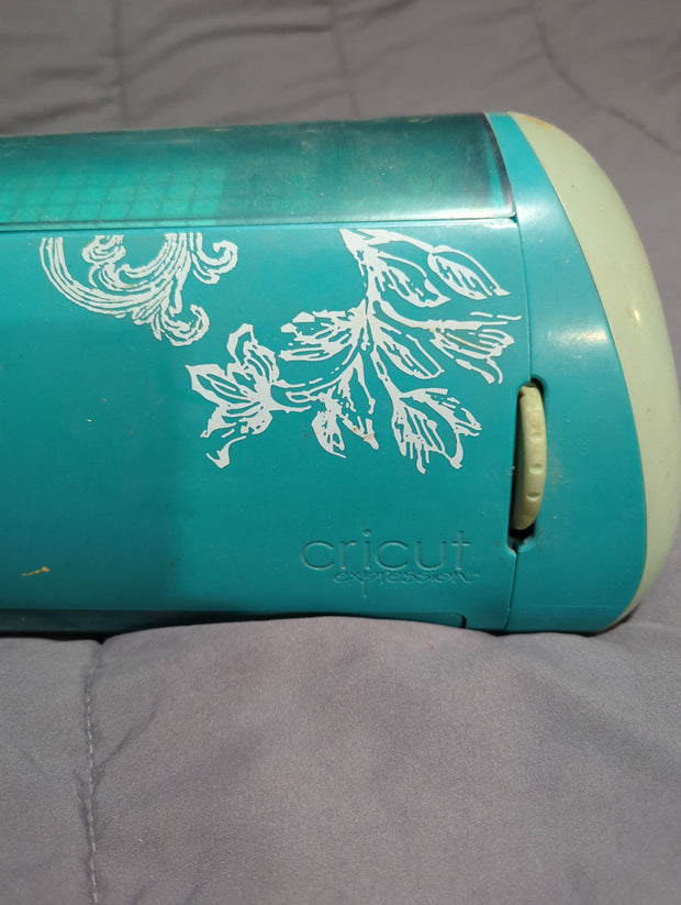 Cricut Expression CREX001 used