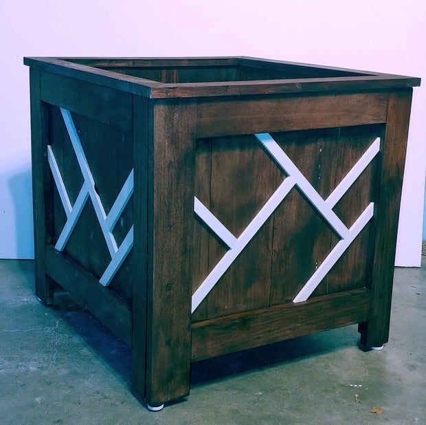 Planter box large square for patio or deck with movable shelves (SOLD)