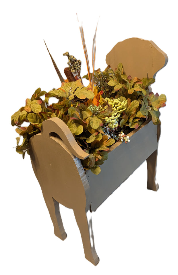 Planter shaped like a labrador for artificial or real flowers