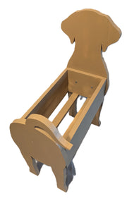 Planter shaped like a labrador for artificial or real flowers